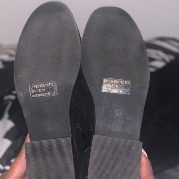 Black knee high boots - Picture 3 of 4